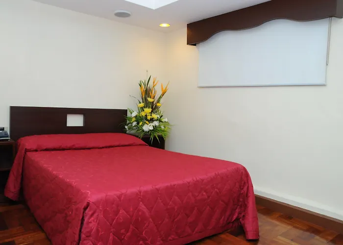 Hotel Cherry Blossoms 3*