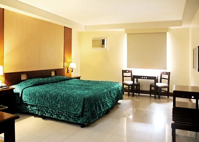 Cherry Blossoms Hotel