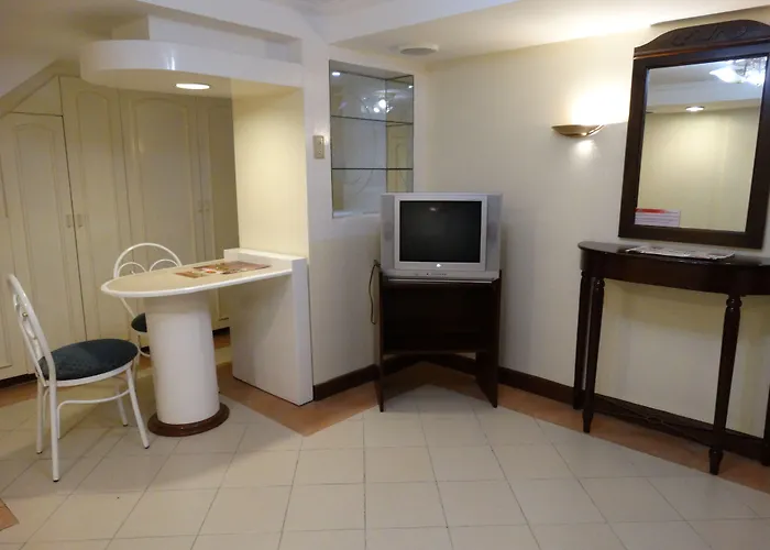 Cherry Blossoms Hotel Manille