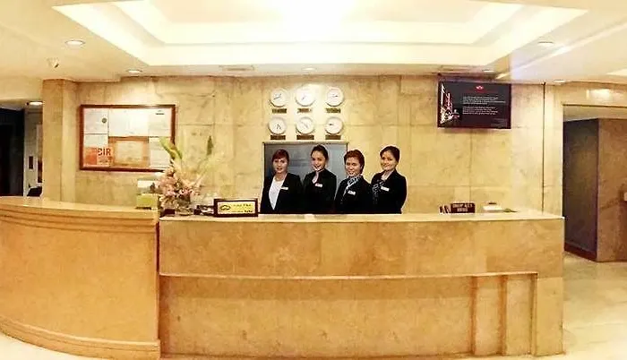 Hotel Cherry Blossoms